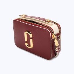 СУМКА MARC JACOBS SURE SHOT LARGE CABERNET/BELGE