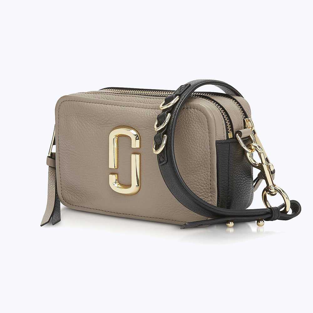 СУМКА MARC JACOBS THE SOFTSHOT 21 CEMENT/BLACK