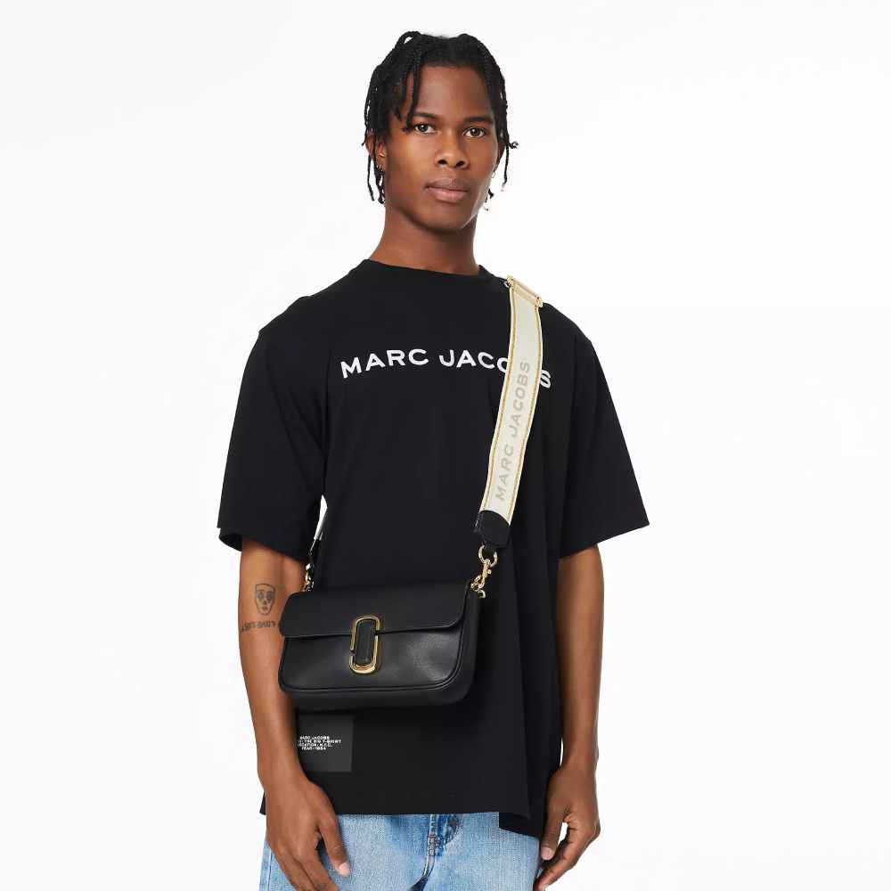 СУМКА THE J MARC SHOULDER BAG BLACK