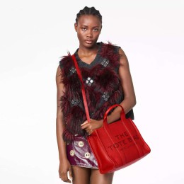 СУМКА MARC JACOBS THE LEATHER MEDIUM TOTE BAG TRUE RED